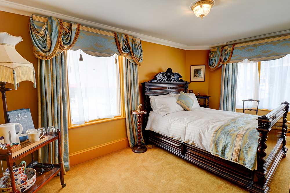 Victorian style bedroom in Ramsgate bed and breakfast